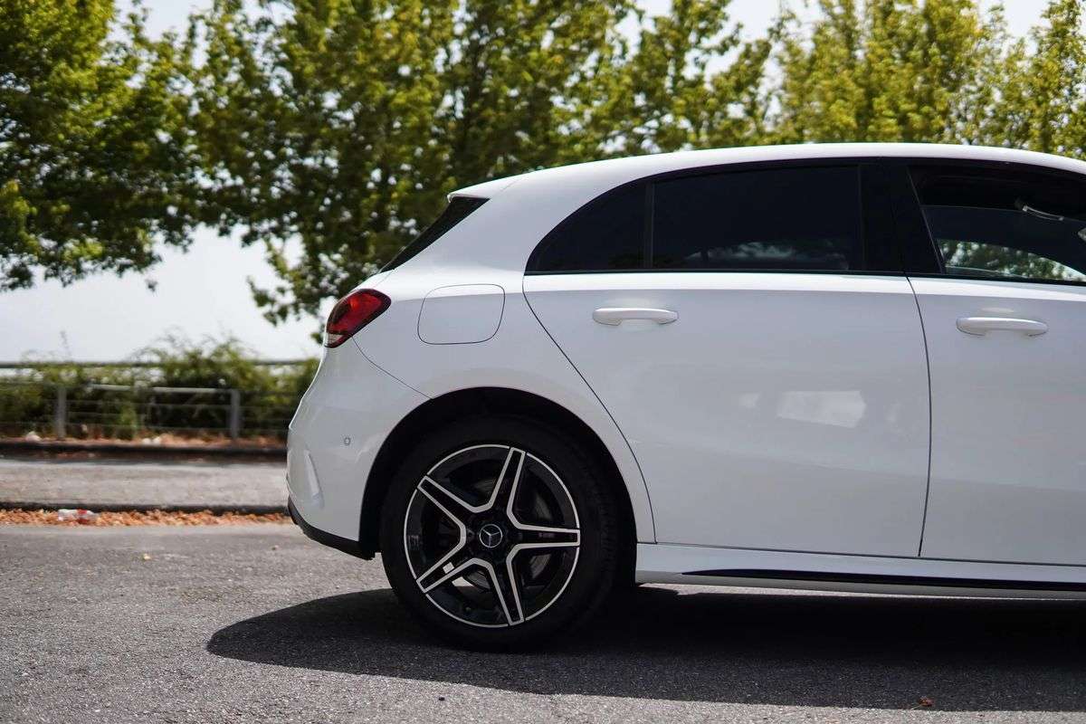 mercedes-benz-classe-a-2021-hibrido-a-gasolina-1332cc