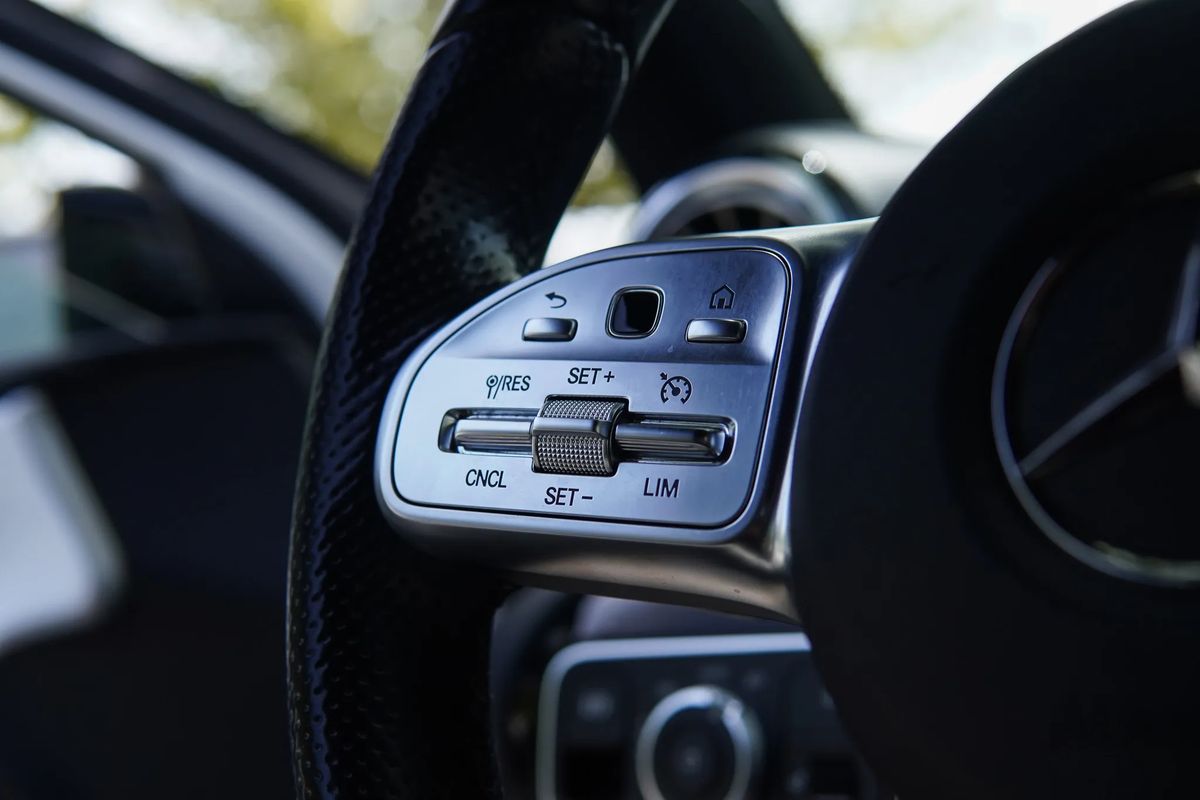 mercedes-benz-classe-a-2021-hibrido-a-gasolina-1332cc
