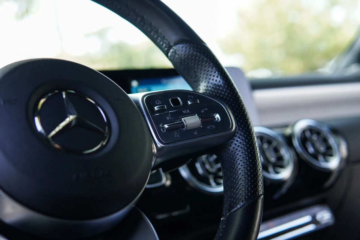 mercedes-benz-classe-a-2021-hibrido-a-gasolina-1332cc