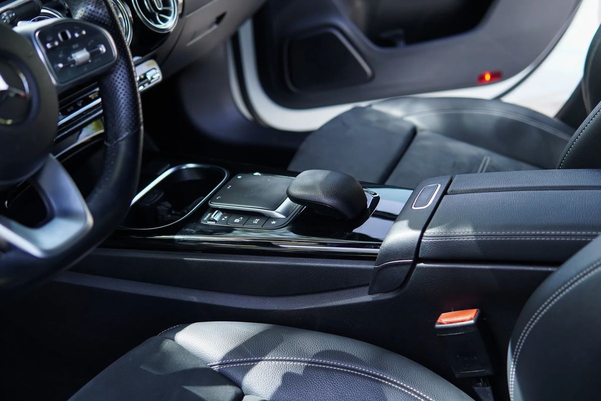 mercedes-benz-classe-a-2021-hibrido-a-gasolina-1332cc