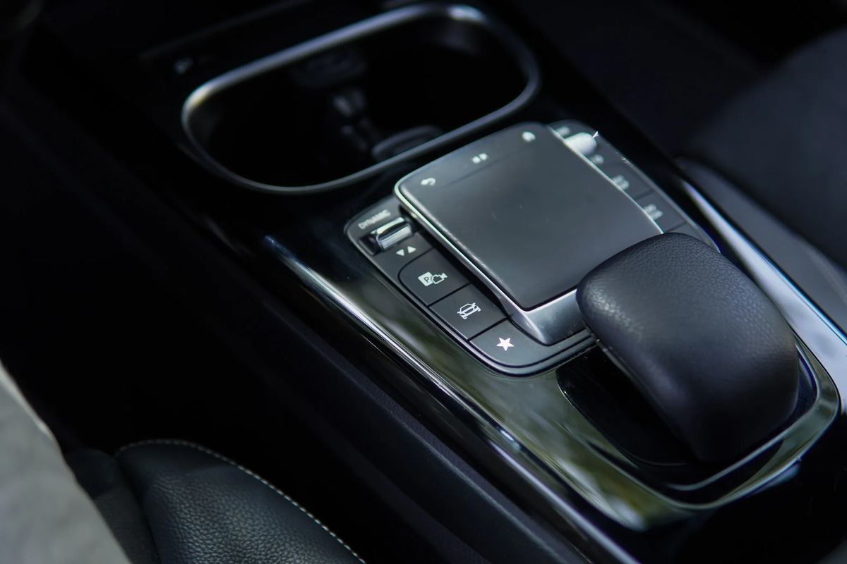 mercedes-benz-classe-a-2021-hibrido-a-gasolina-1332cc