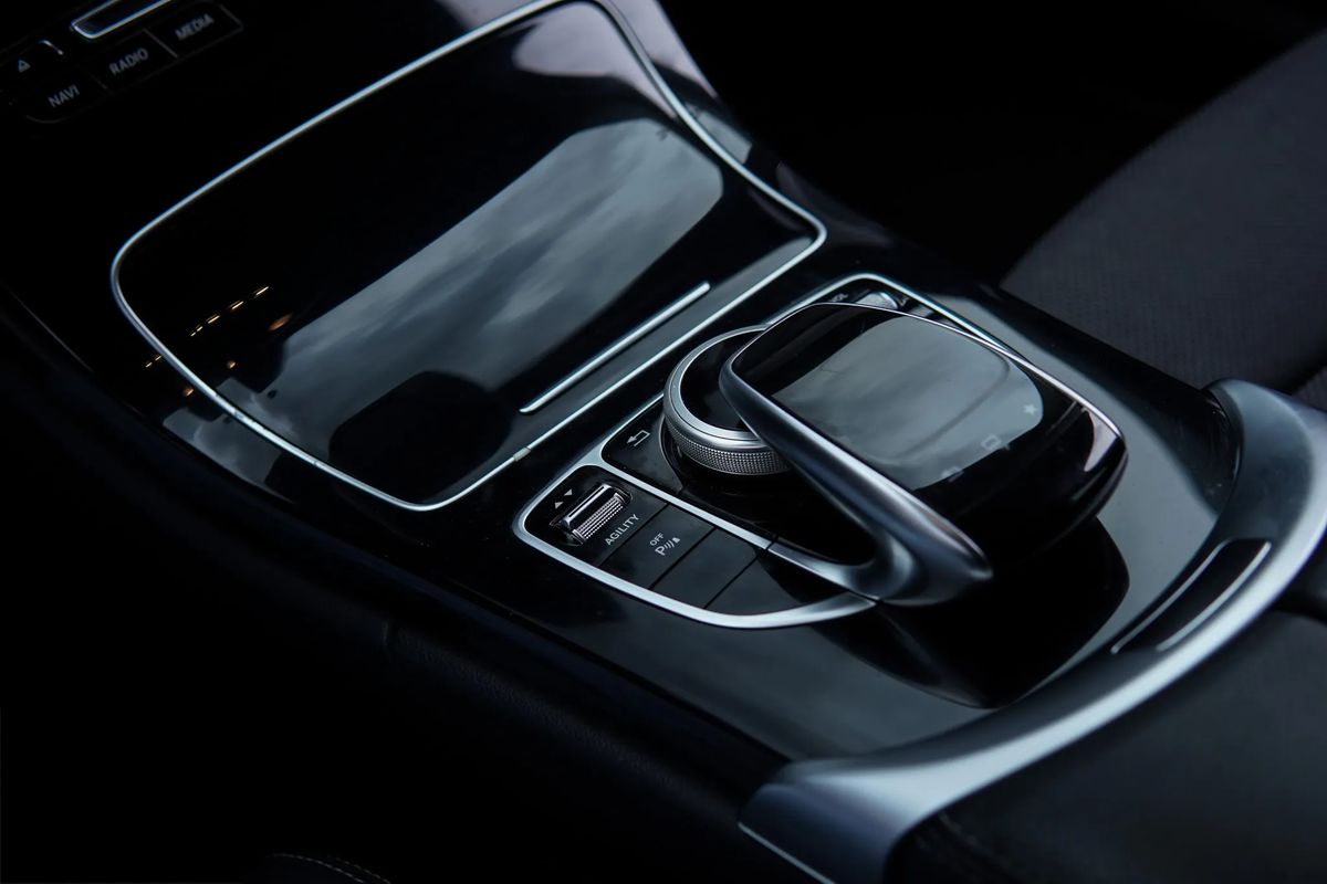 mercedes-benz-classe-c-2015-hibrido-a-diesel-2143cc