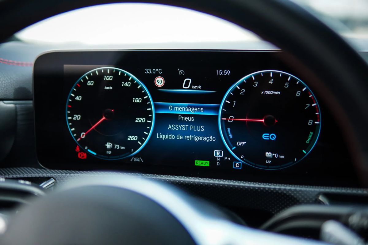 mercedes-benz-cla-2022-hibrido-a-gasolina-1332cc