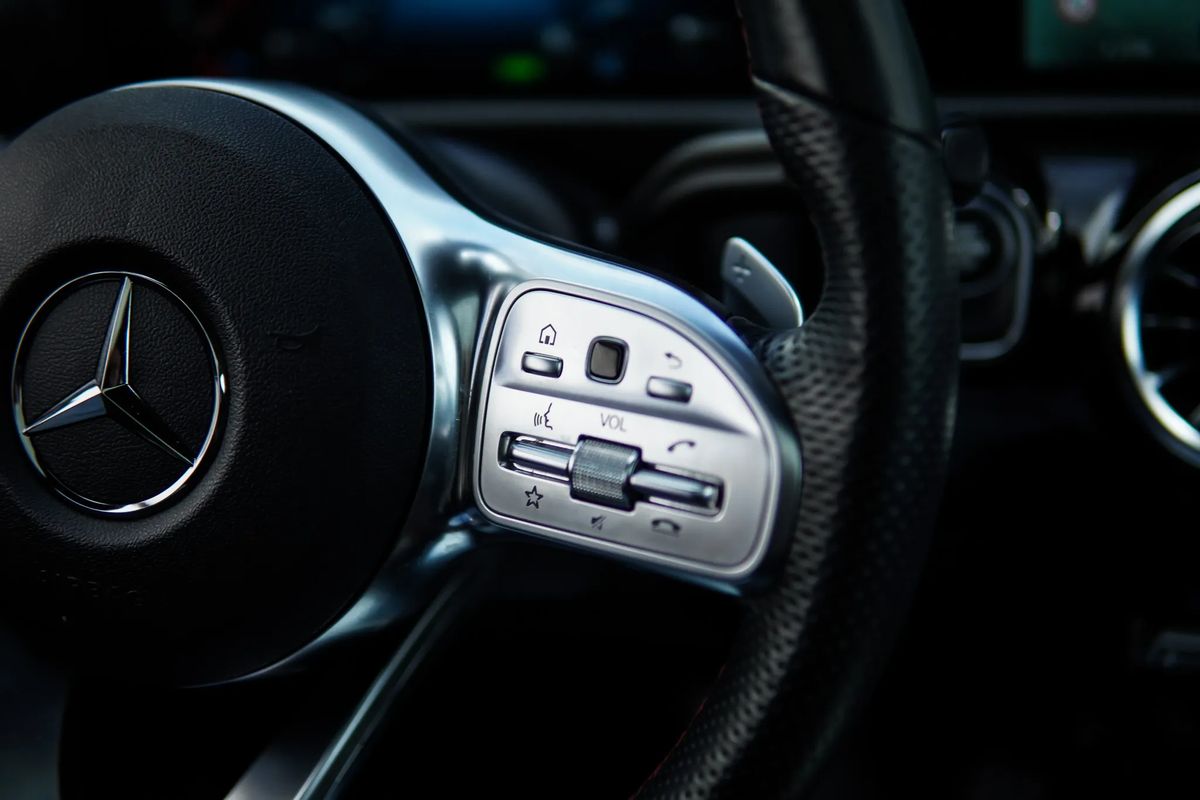 mercedes-benz-cla-2022-hibrido-a-gasolina-1332cc