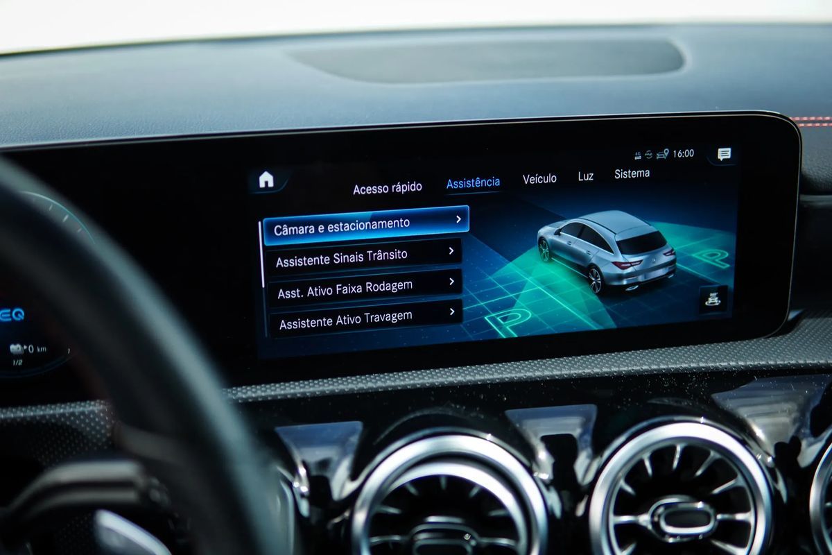 mercedes-benz-cla-2022-hibrido-a-gasolina-1332cc