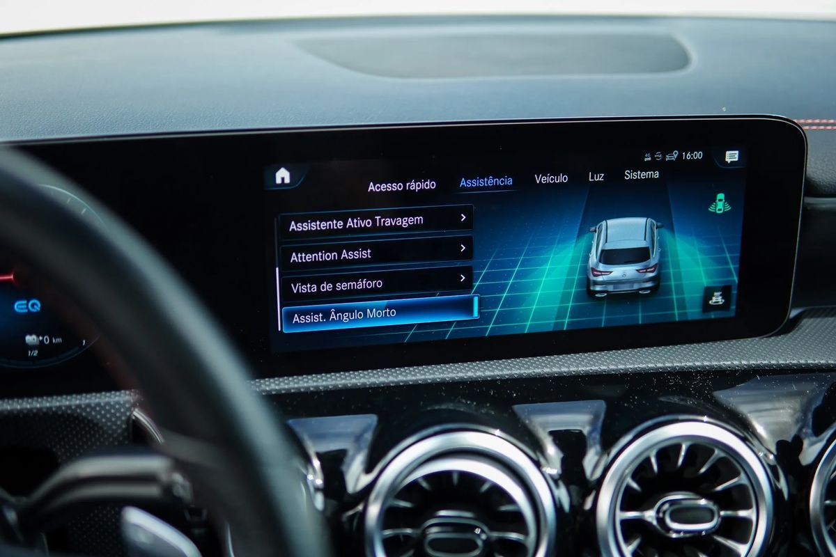 mercedes-benz-cla-2022-hibrido-a-gasolina-1332cc