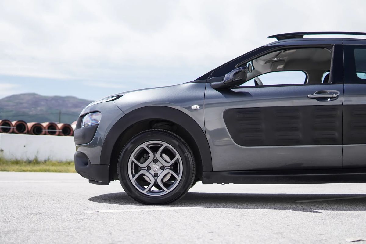 citroen-c4-cactus-2016-diesel-1560cc