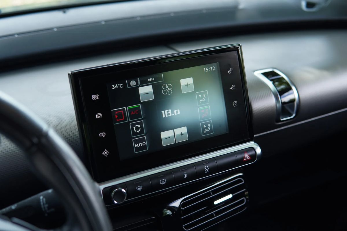 citroen-c4-cactus-2016-diesel-1560cc