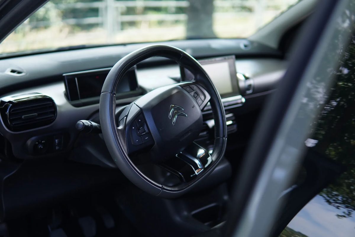 citroen-c4-cactus-2016-diesel-1560cc