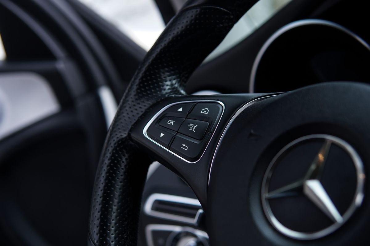 mercedes-benz-classe-c-2015-hibrido-a-diesel-2143cc