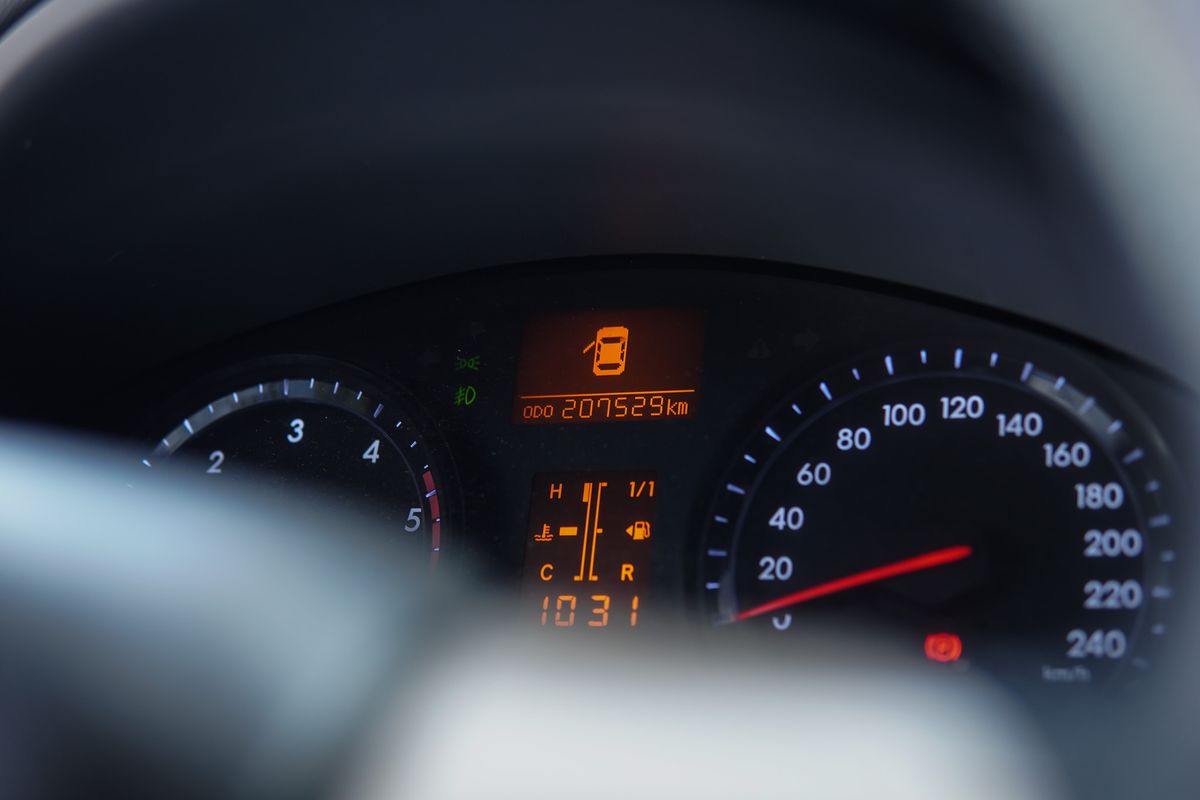 toyota-avensis-sw-2012-diesel-1998cc