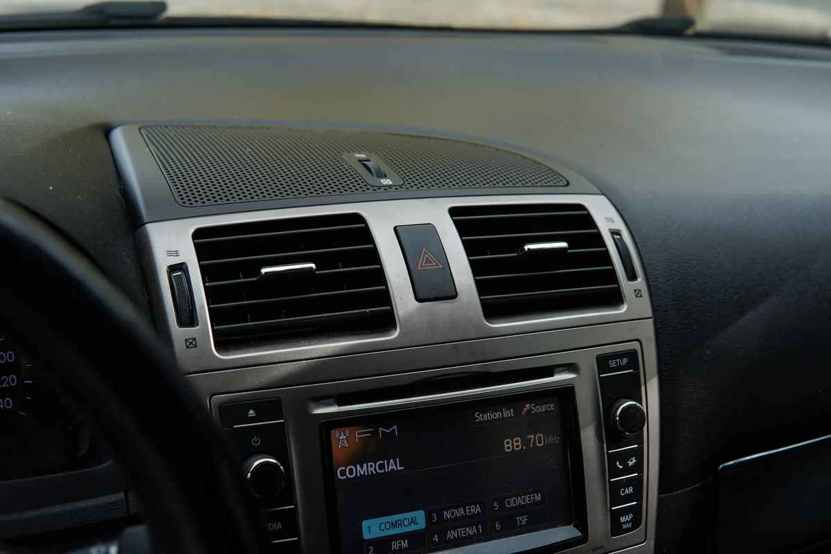 toyota-avensis-sw-2012-diesel-1998cc