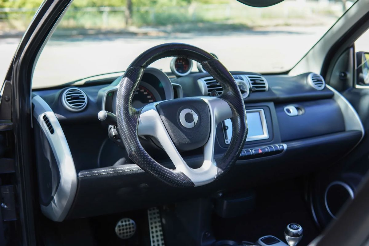 smart-fortwo-2010-gasolina-999cc