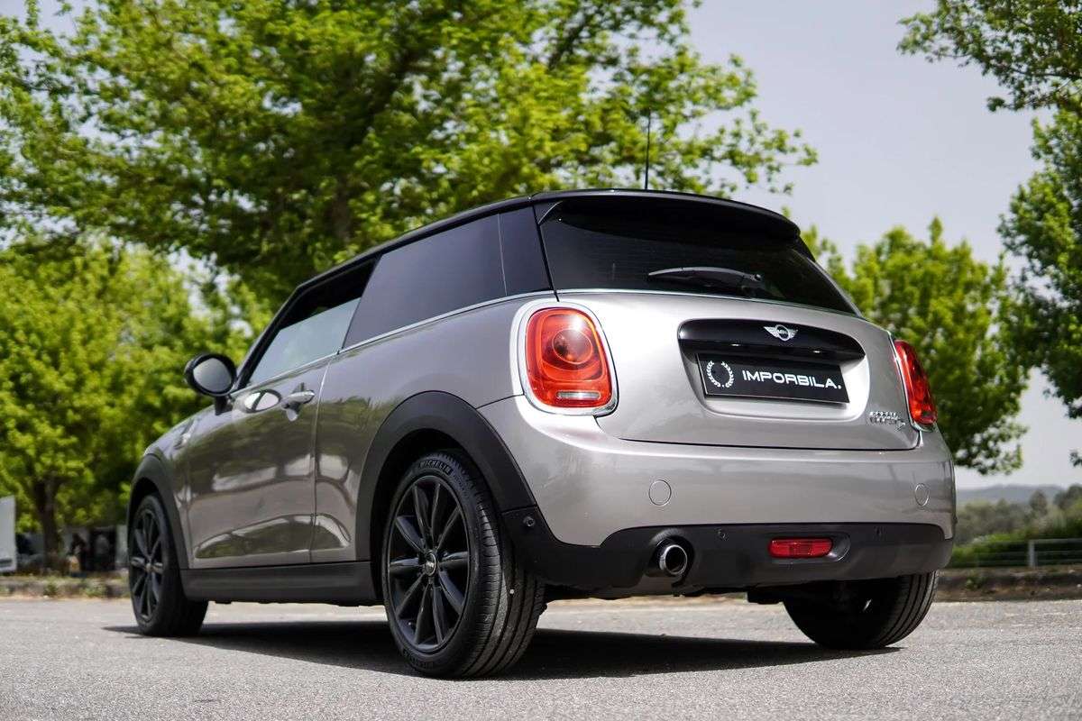 mini-cooper-2018-diesel-1496cc