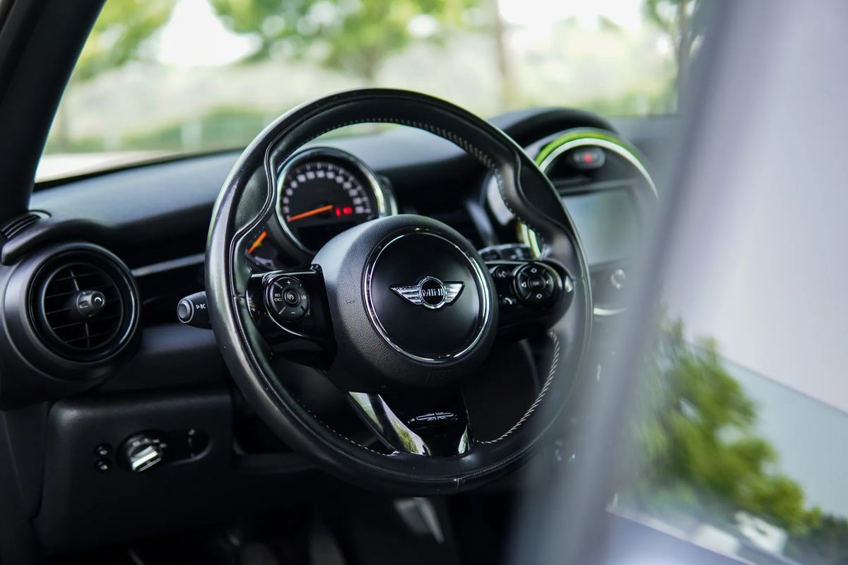 mini-cooper-2018-diesel-1496cc