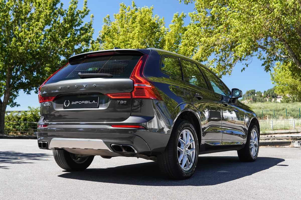 volvo-xc60-2018-hibrido-a-gasolina-1969cc