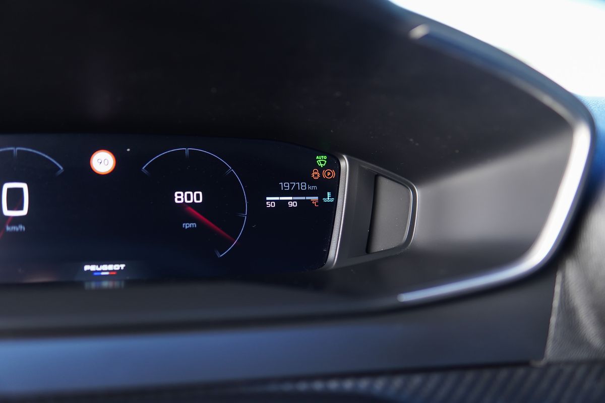 peugeot-2008-2025-gasolina-1199cc