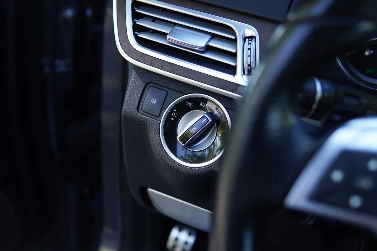 mercedes-benz-classe-e-2013-hibrido-a-diesel-2143cc