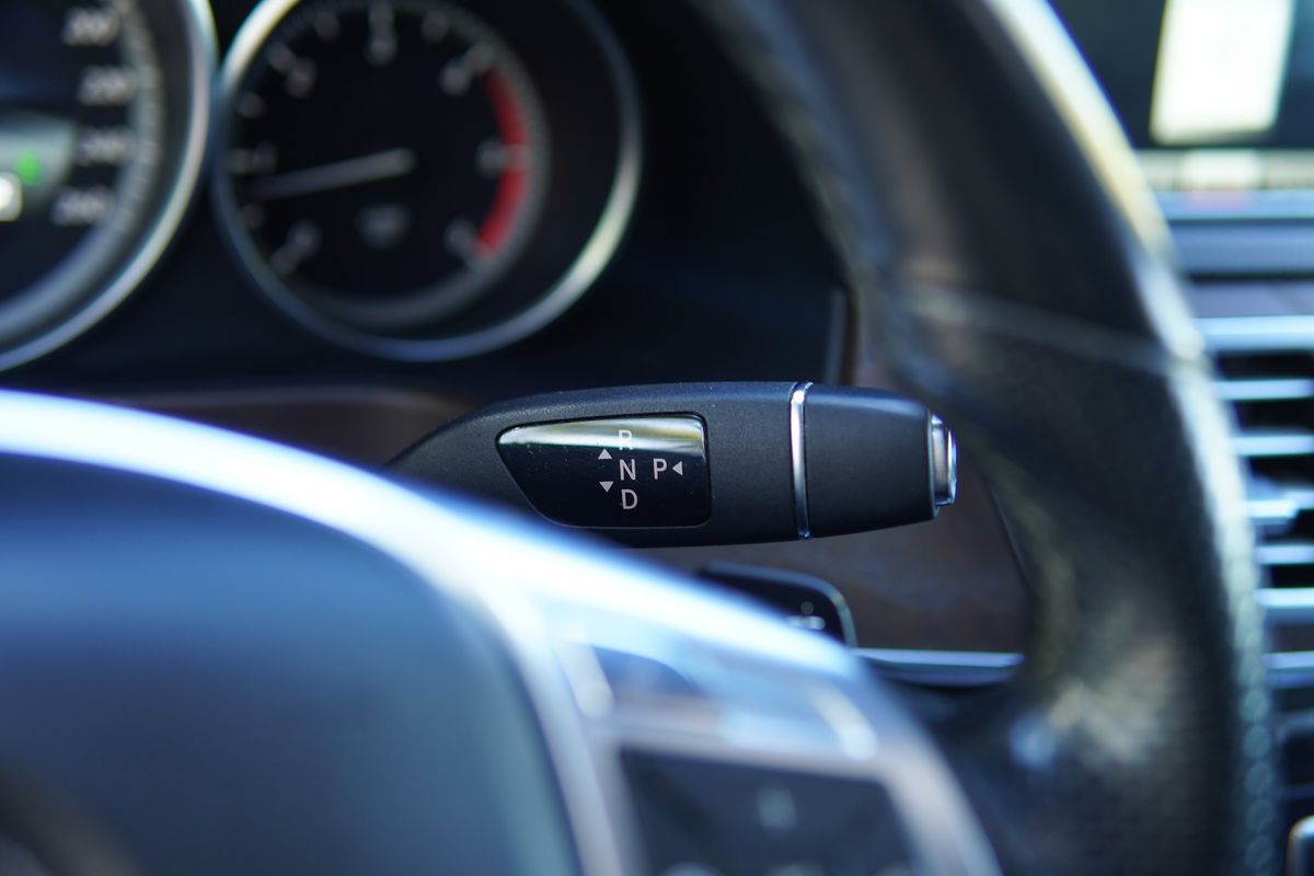 mercedes-benz-classe-e-2013-hibrido-a-diesel-2143cc