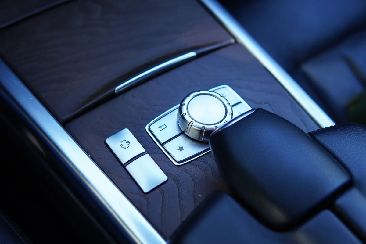 mercedes-benz-classe-e-2013-hibrido-a-diesel-2143cc