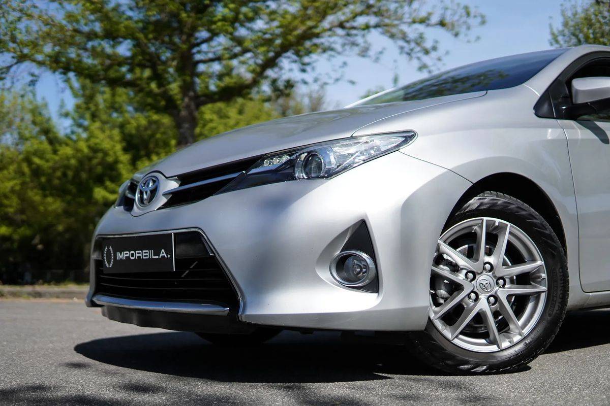 toyota-auris-2015-diesel-1364cc