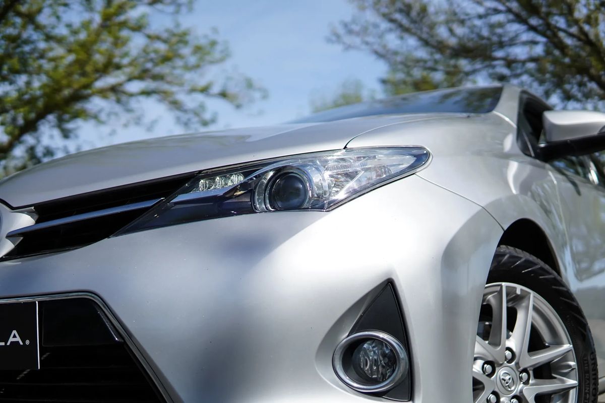 toyota-auris-2015-diesel-1364cc