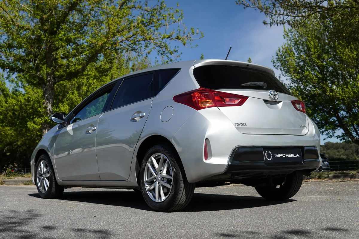 toyota-auris-2015-diesel-1364cc