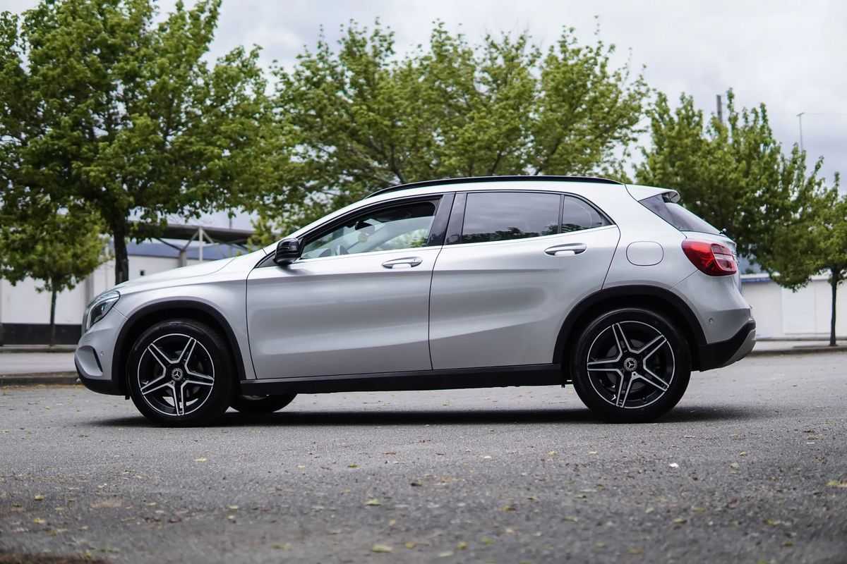 mercedes-benz-gla-2015-diesel-2143cc