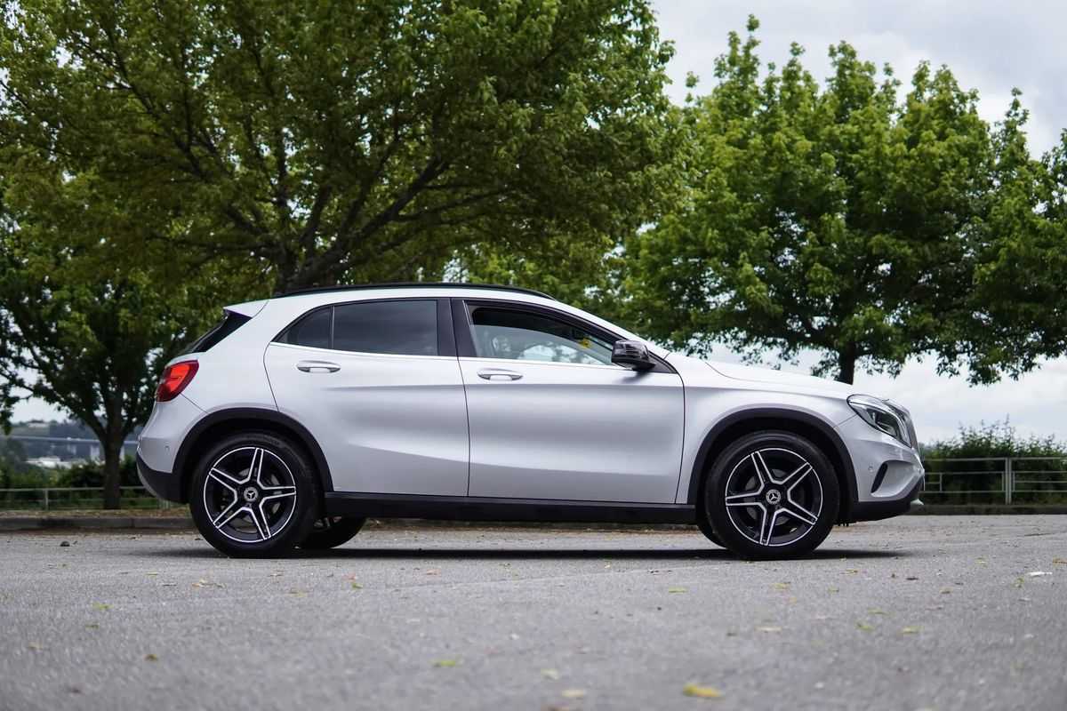 mercedes-benz-gla-2015-diesel-2143cc