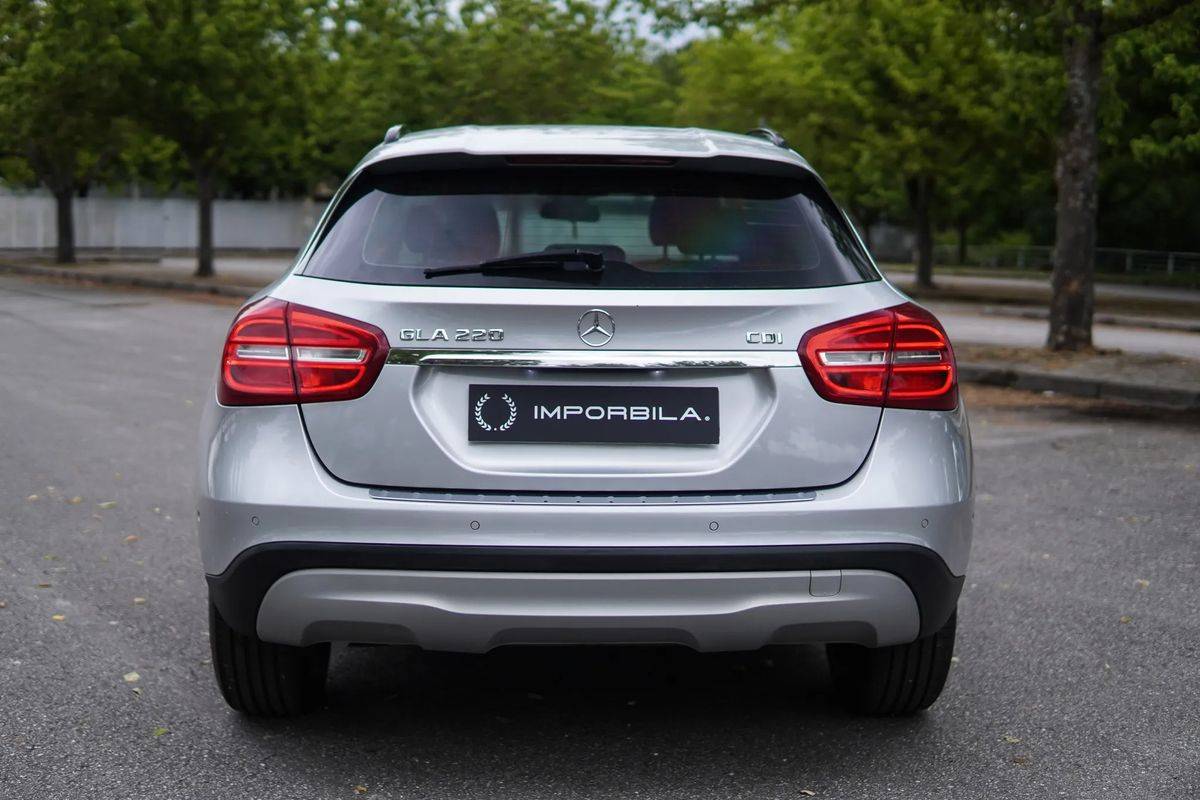 mercedes-benz-gla-2015-diesel-2143cc