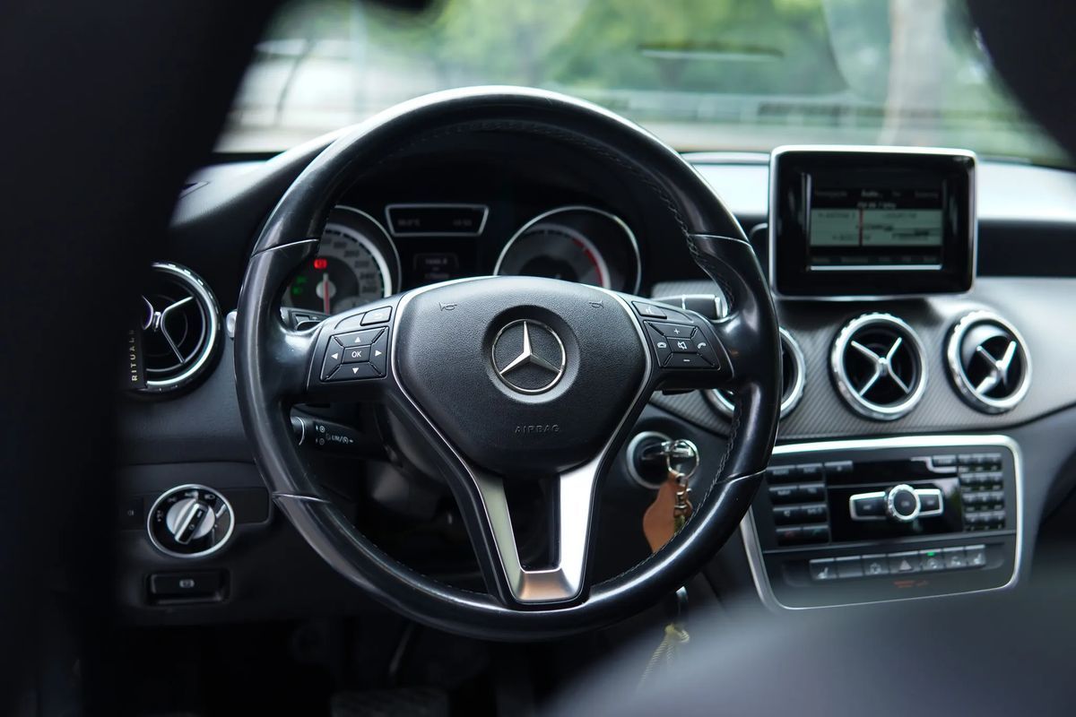 mercedes-benz-gla-2015-diesel-2143cc
