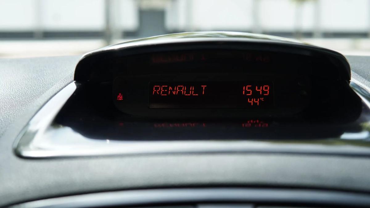 renault-clio-2006-gasolina-1998cc