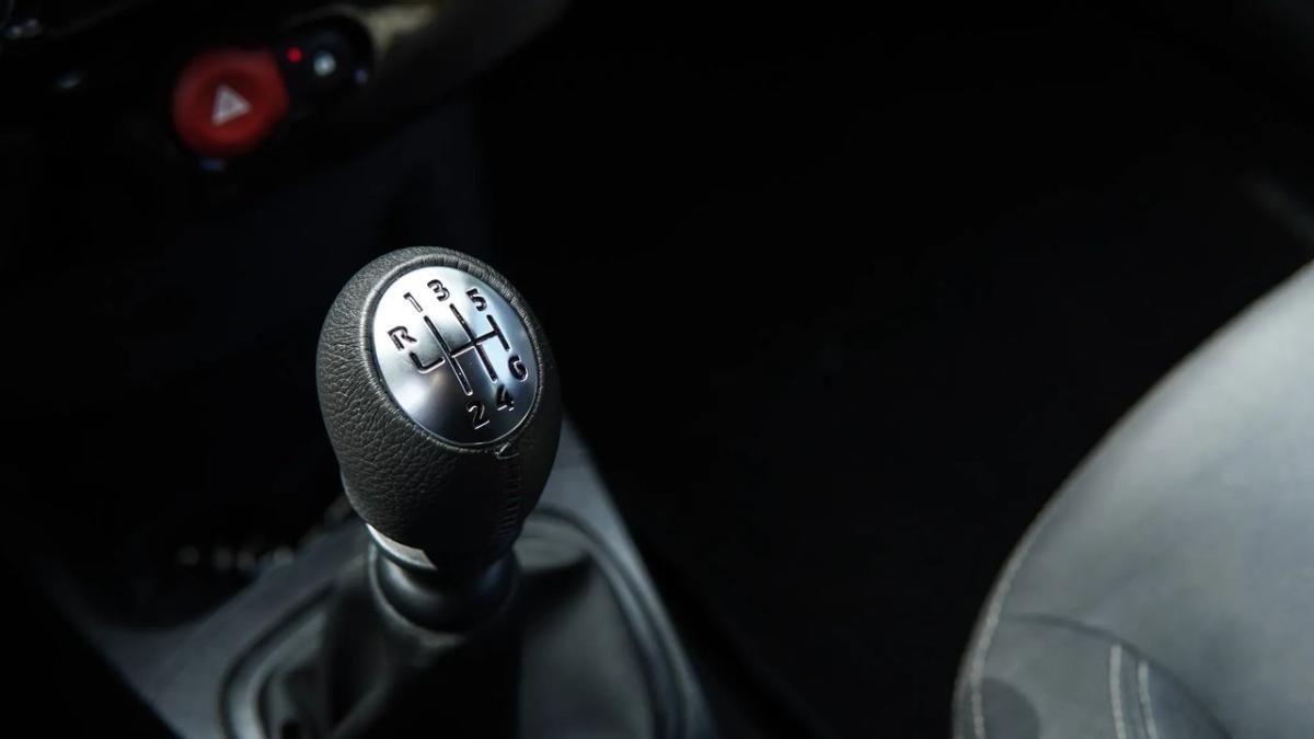 renault-clio-2006-gasolina-1998cc