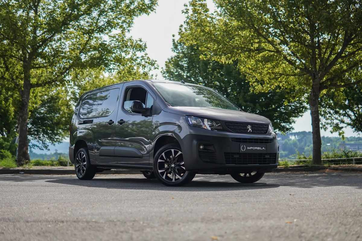 peugeot-partner-2022-diesel-1500cc