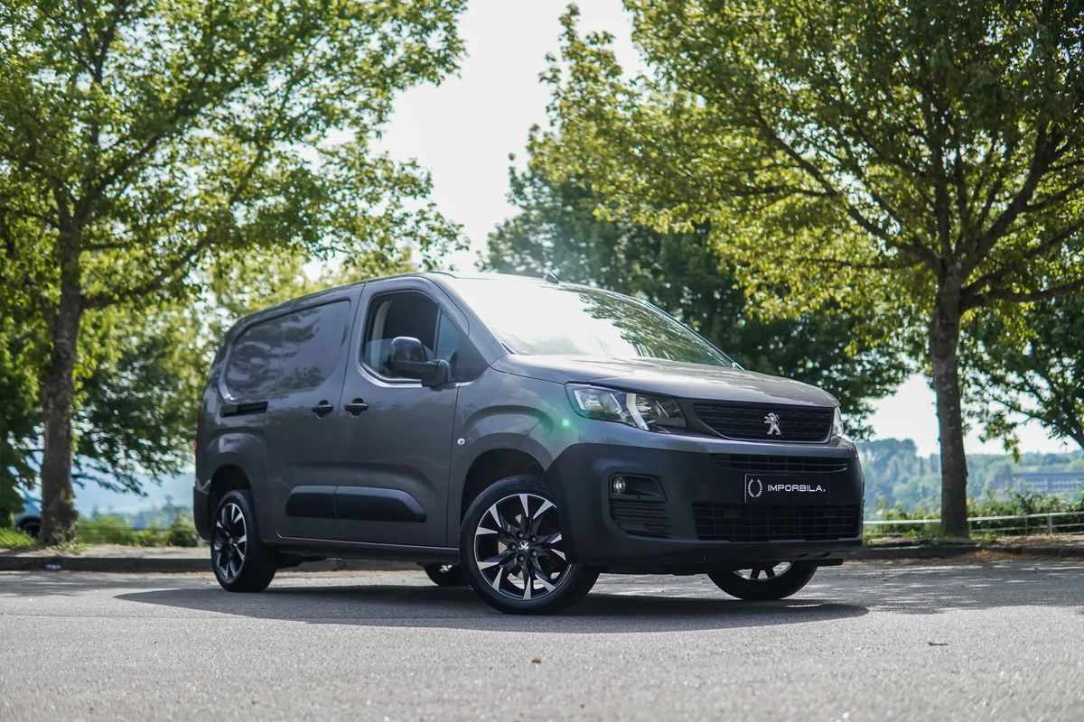 peugeot-partner-2022-diesel-1500cc