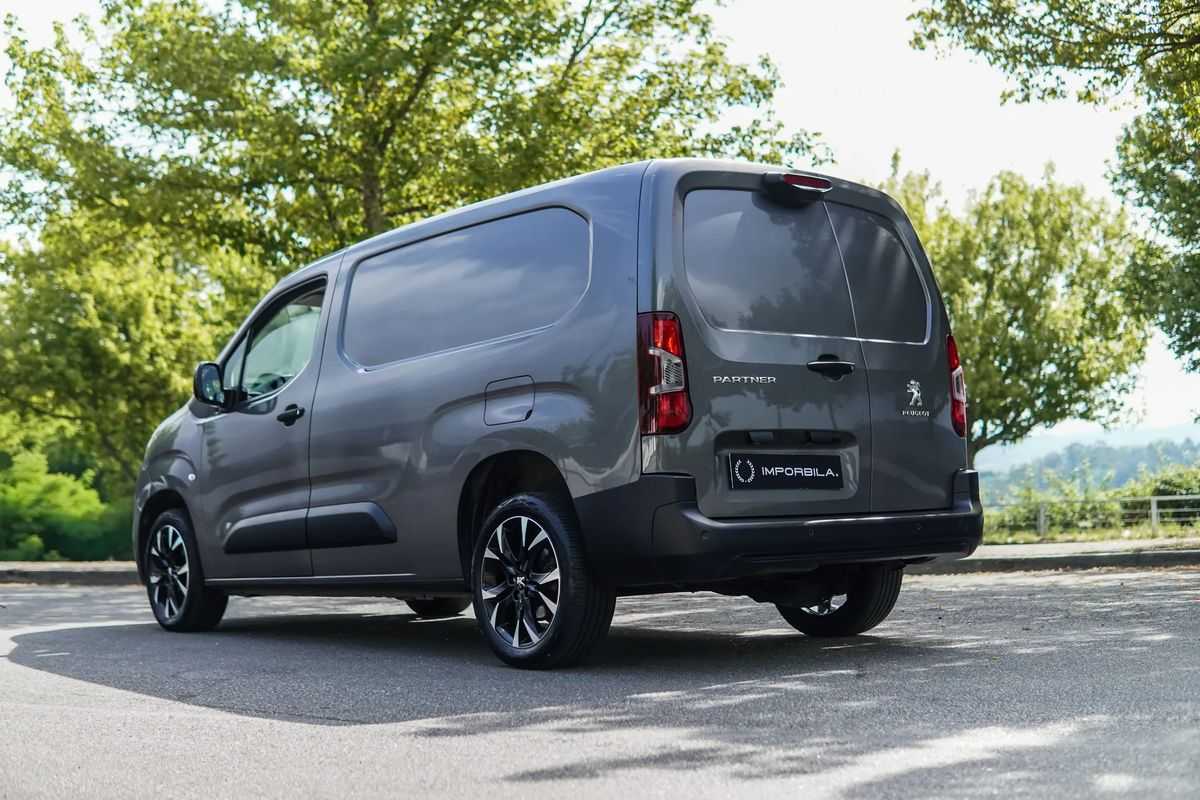 peugeot-partner-2022-diesel-1500cc