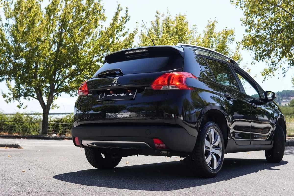 peugeot-2008-2016-gasolina-1199cc