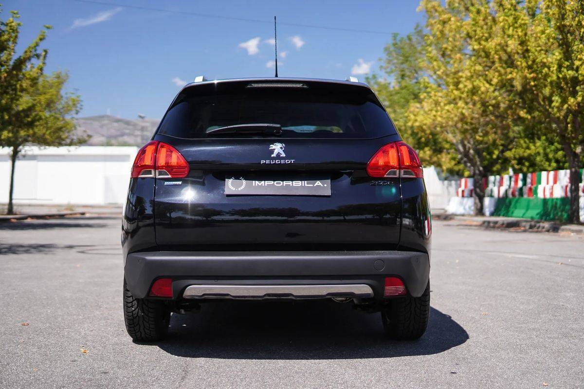 peugeot-2008-2016-gasolina-1199cc
