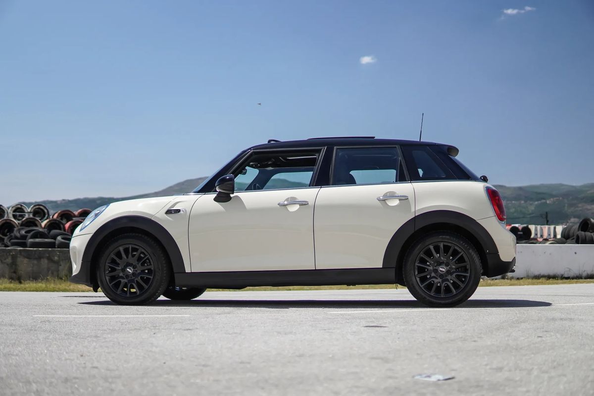 mini-cooper-2016-gasolina-1499cc
