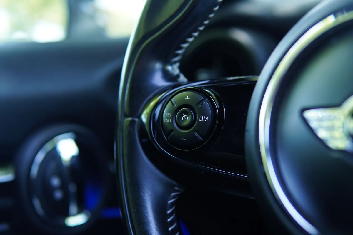 mini-cooper-2016-gasolina-1499cc