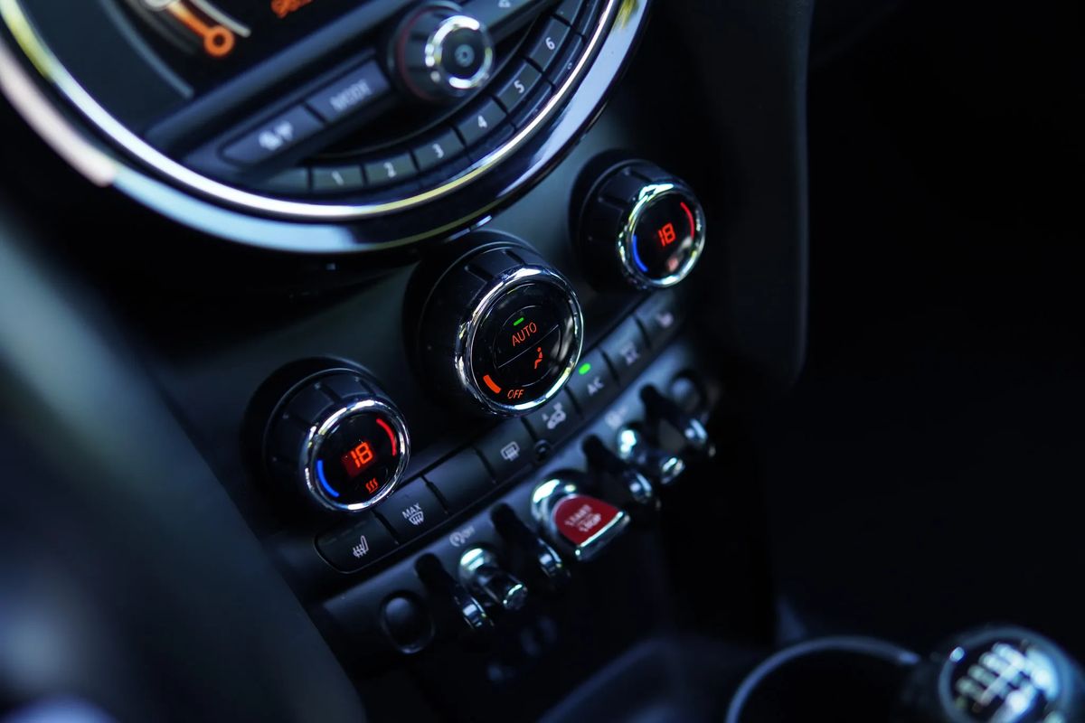 mini-cooper-2016-gasolina-1499cc
