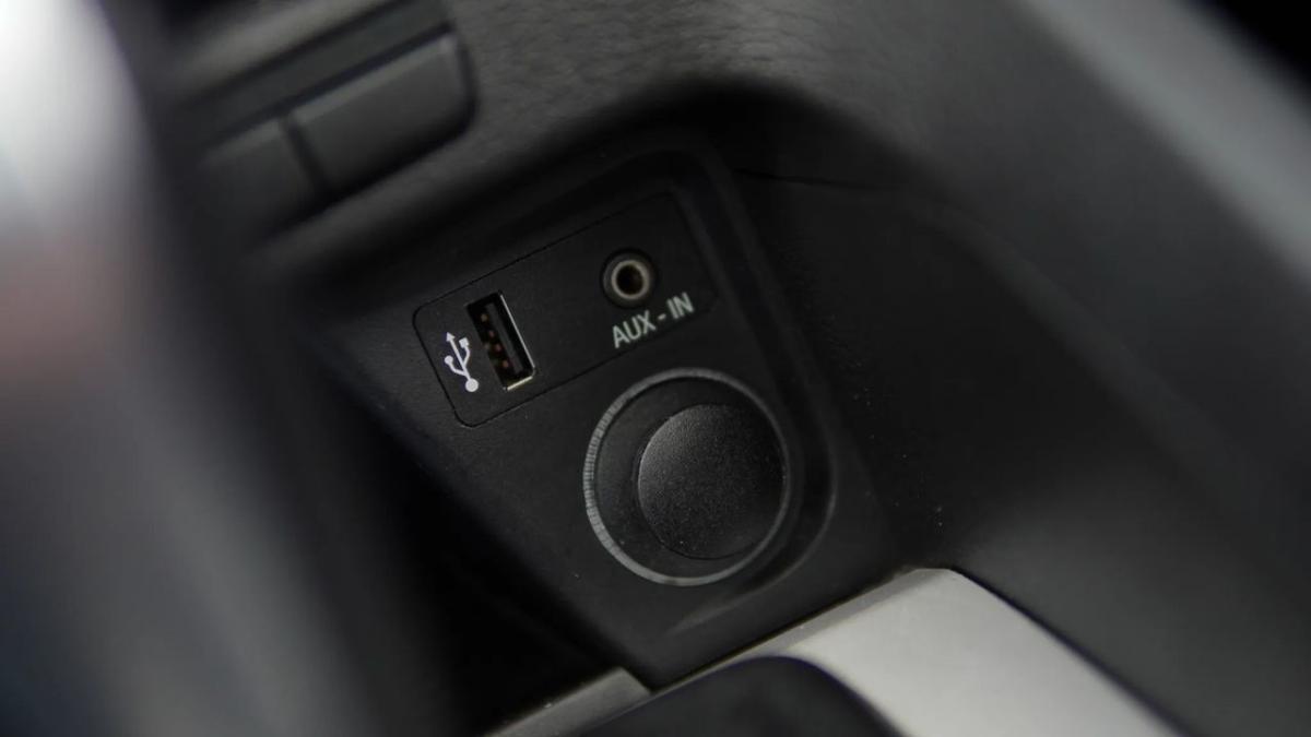 bmw-x1-2011-diesel-1995cc