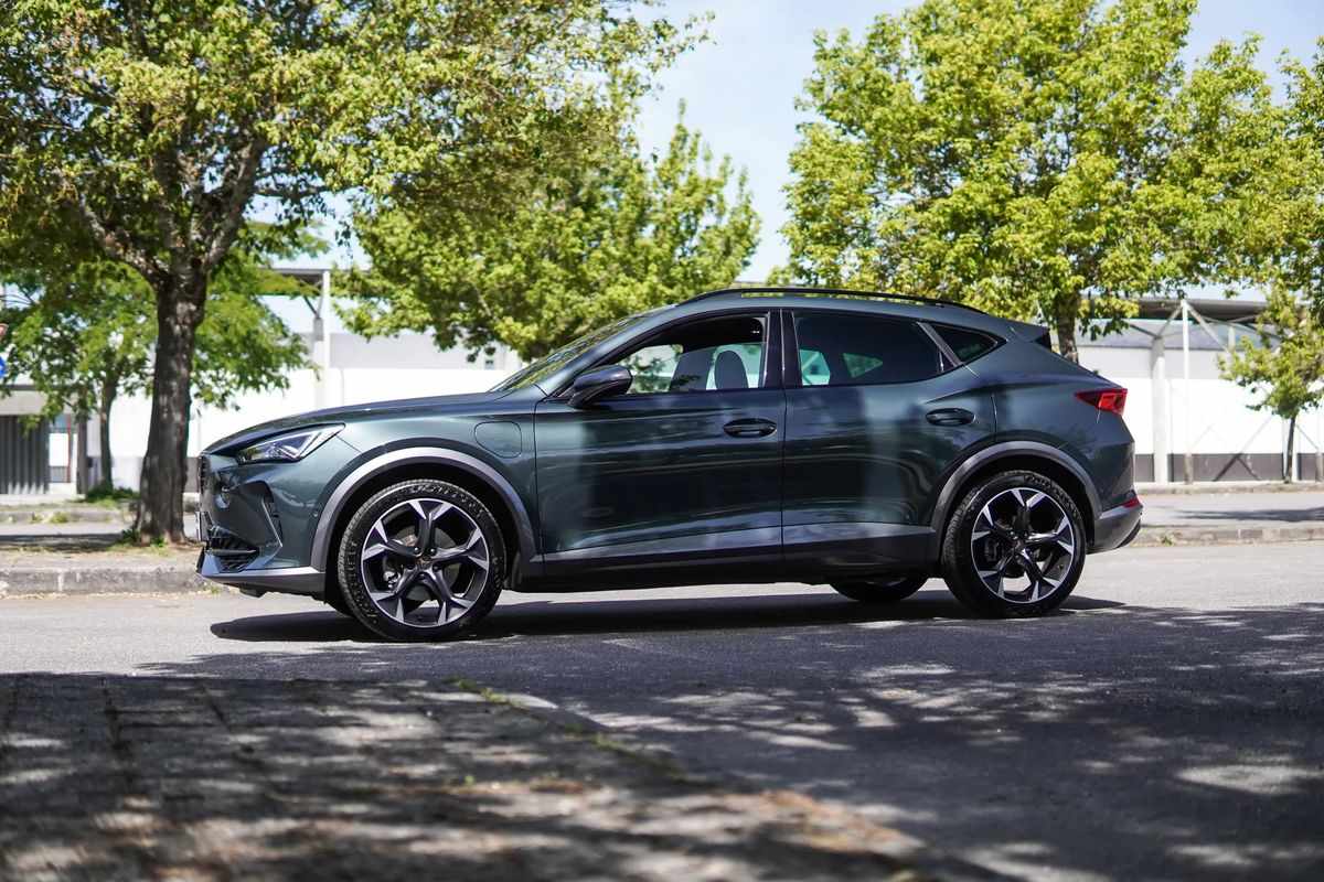cupra-formentor-2021-hibrido-a-gasolina-1395cc