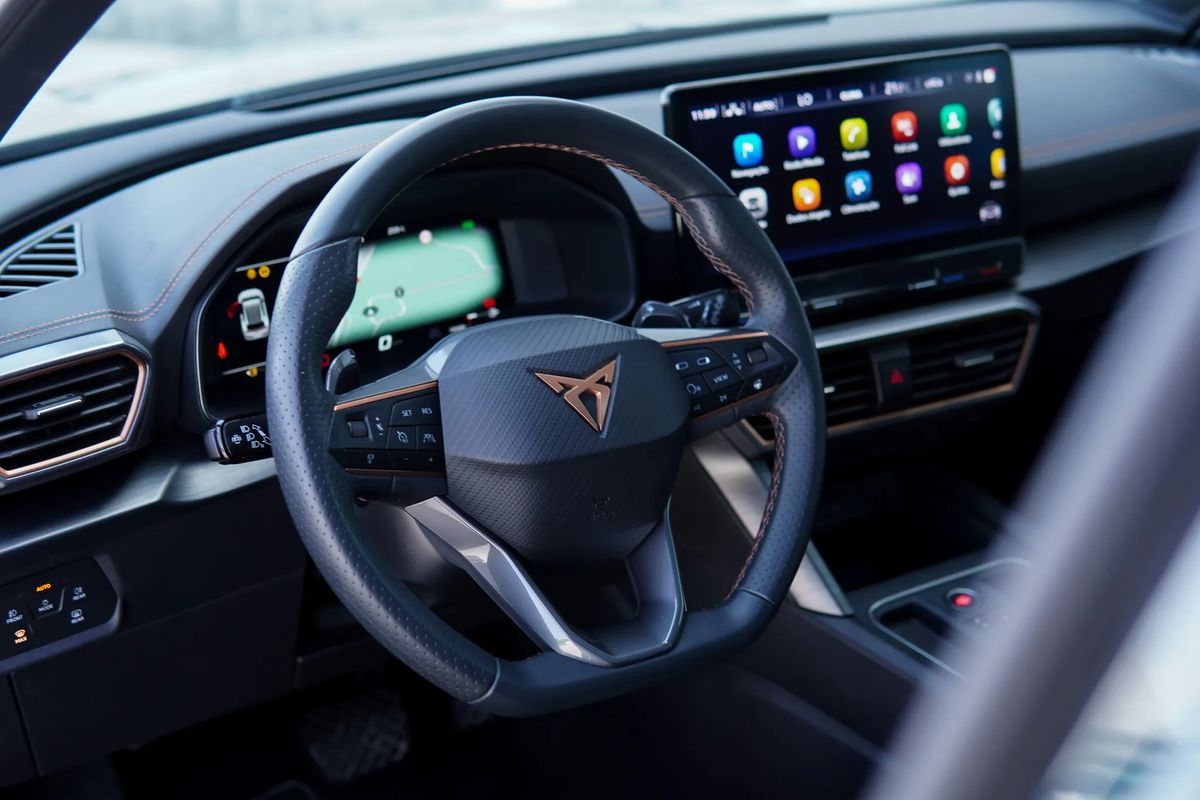 cupra-formentor-2021-hibrido-a-gasolina-1395cc
