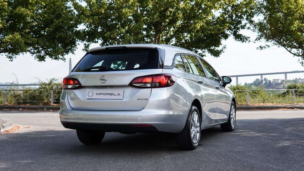 opel-astra-sport-tourer-2016-diesel-1598cc
