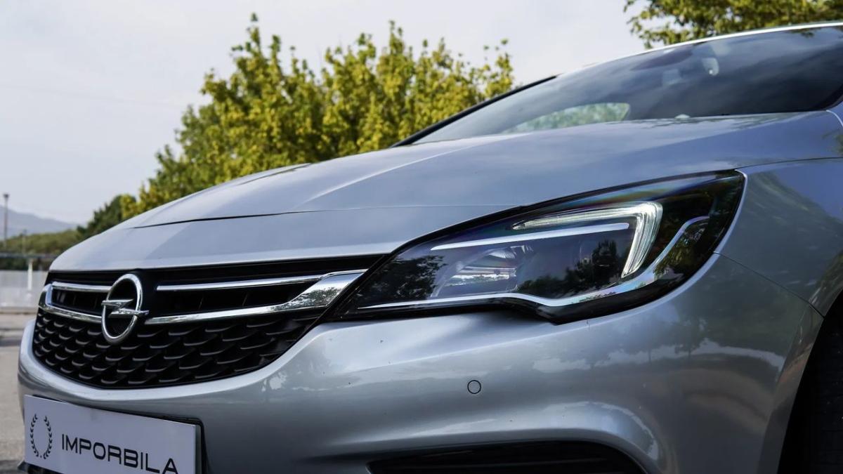 opel-astra-sport-tourer-2016-diesel-1598cc