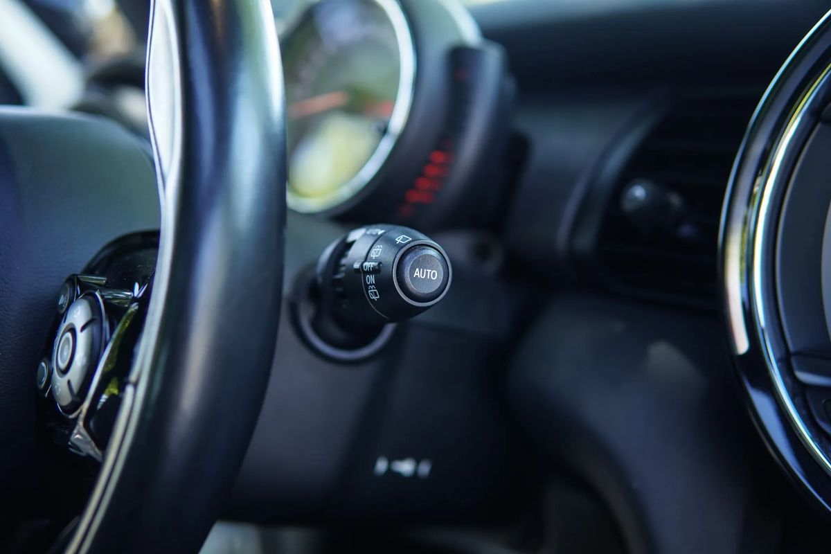 mini-cooper-2016-gasolina-1499cc