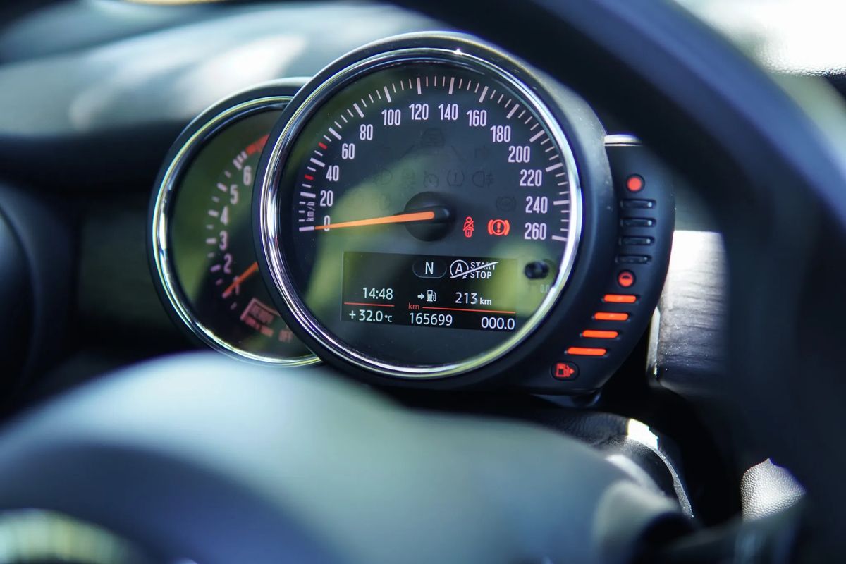 mini-cooper-2016-gasolina-1499cc