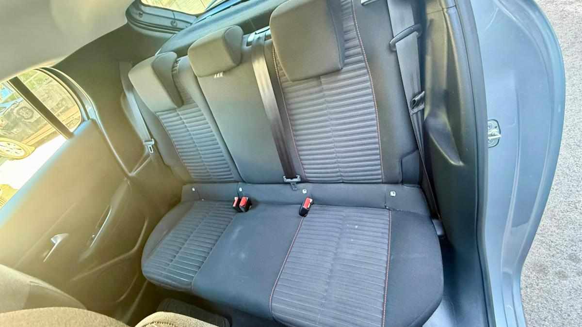 peugeot-208-1-2-puretech-2022-gasolina-1199cc