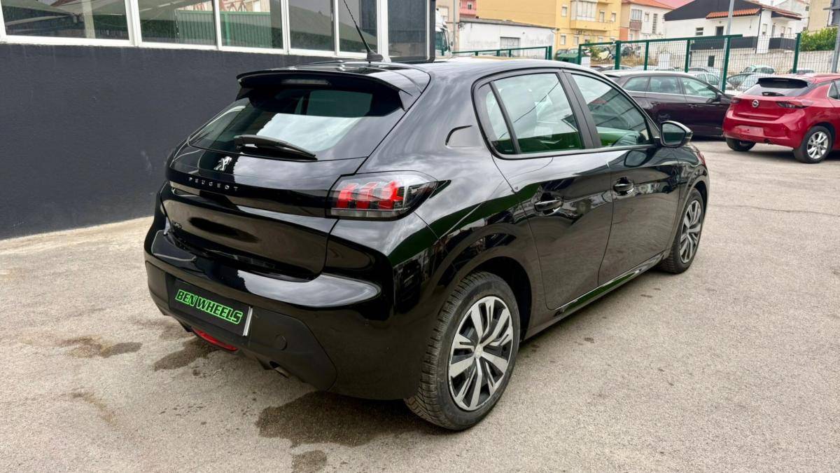 peugeot-208-2023-gasolina-1199cc